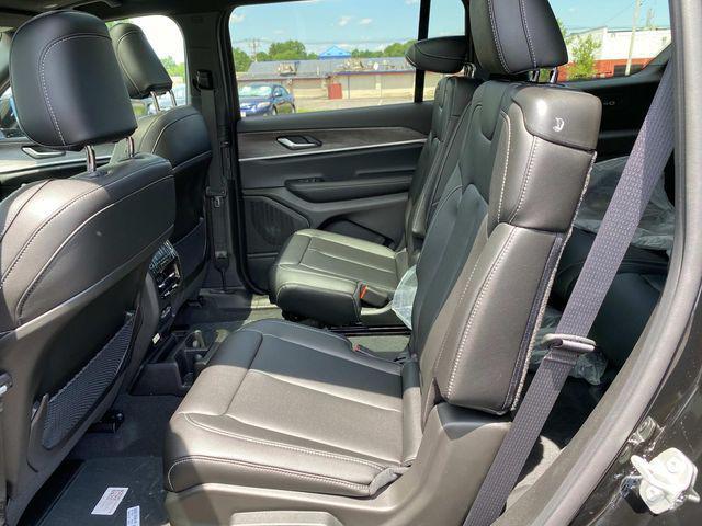 new 2025 Jeep Grand Cherokee L car, priced at $48,287