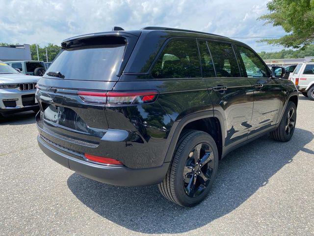 new 2024 Jeep Grand Cherokee car, priced at $44,844