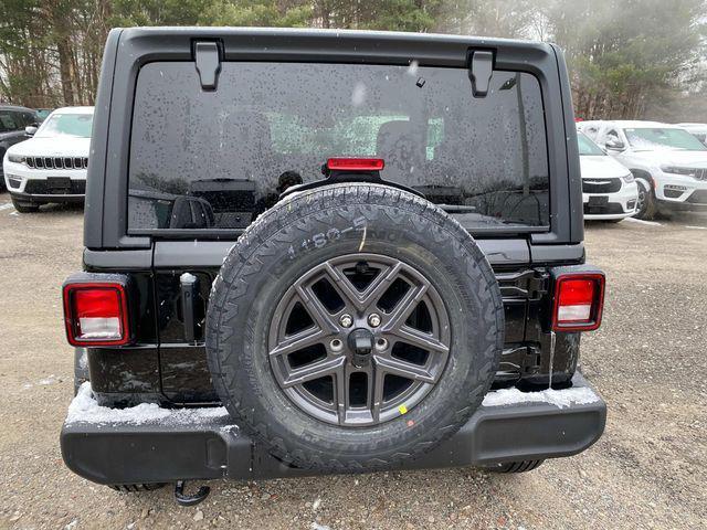 new 2025 Jeep Wrangler car, priced at $44,645