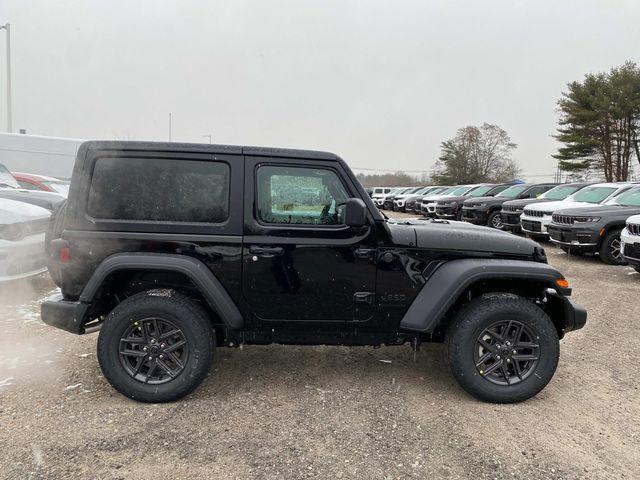 new 2025 Jeep Wrangler car, priced at $44,645