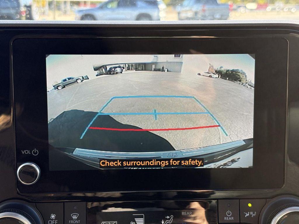 used 2023 Toyota Highlander car, priced at $37,908