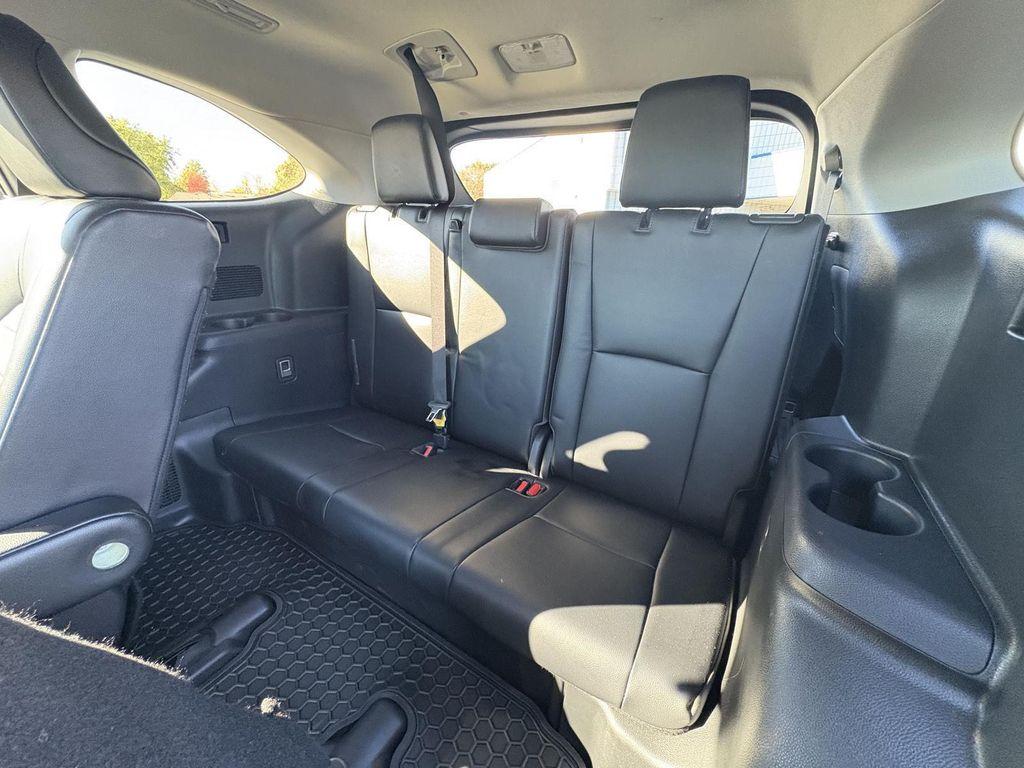 used 2023 Toyota Highlander car, priced at $37,908