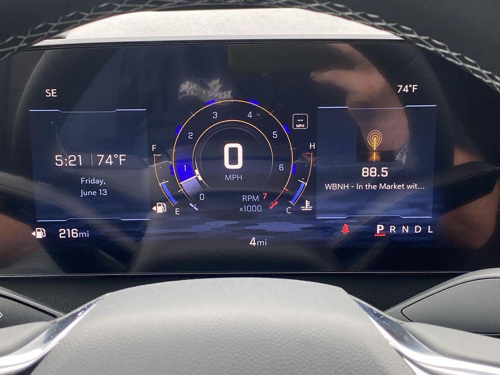 new 2025 Chevrolet Traverse car, priced at $40,995