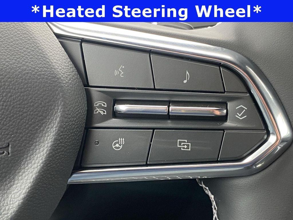 new 2025 Chevrolet Traverse car, priced at $40,995