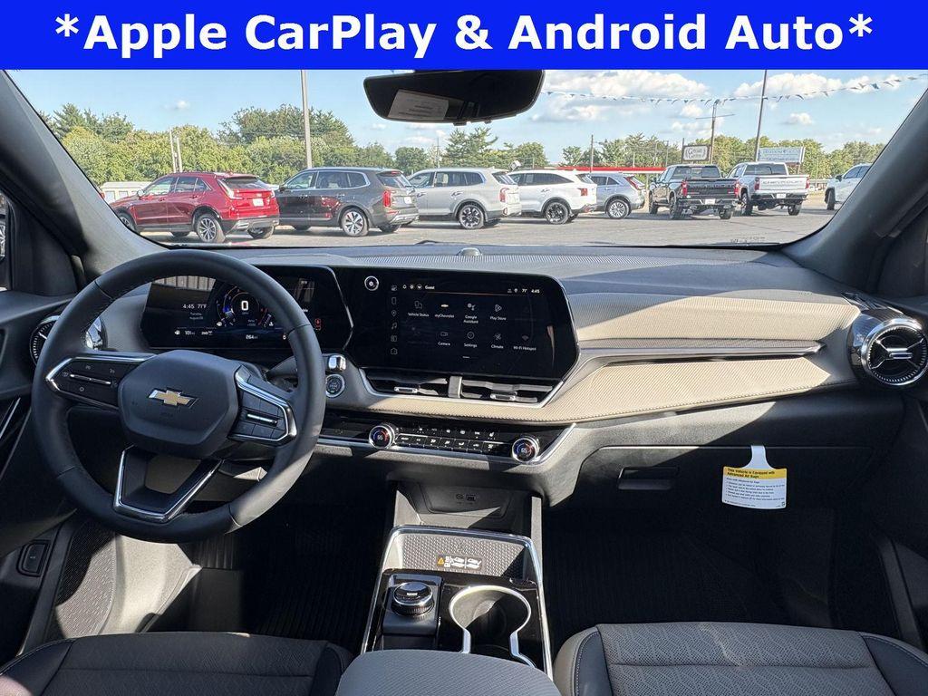 new 2026 Chevrolet Equinox car, priced at $32,495