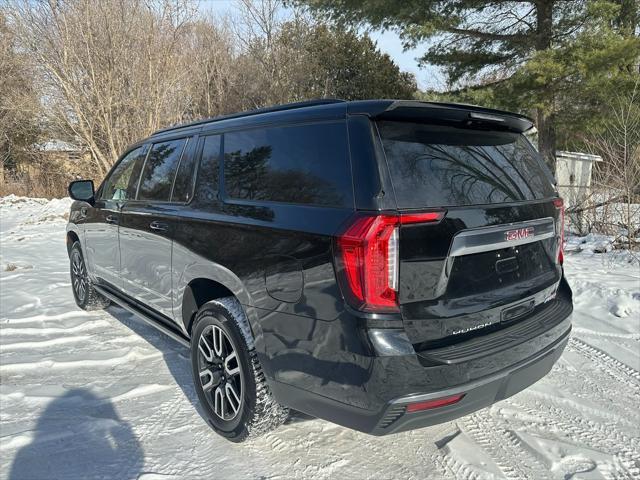 used 2023 GMC Yukon XL car