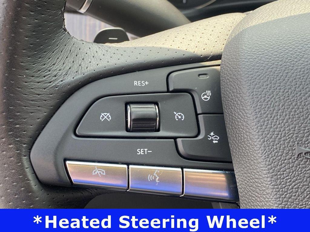 used 2022 Cadillac XT4 car, priced at $29,307