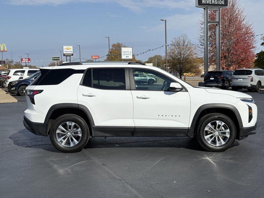 used 2025 Chevrolet Equinox car, priced at $28,399
