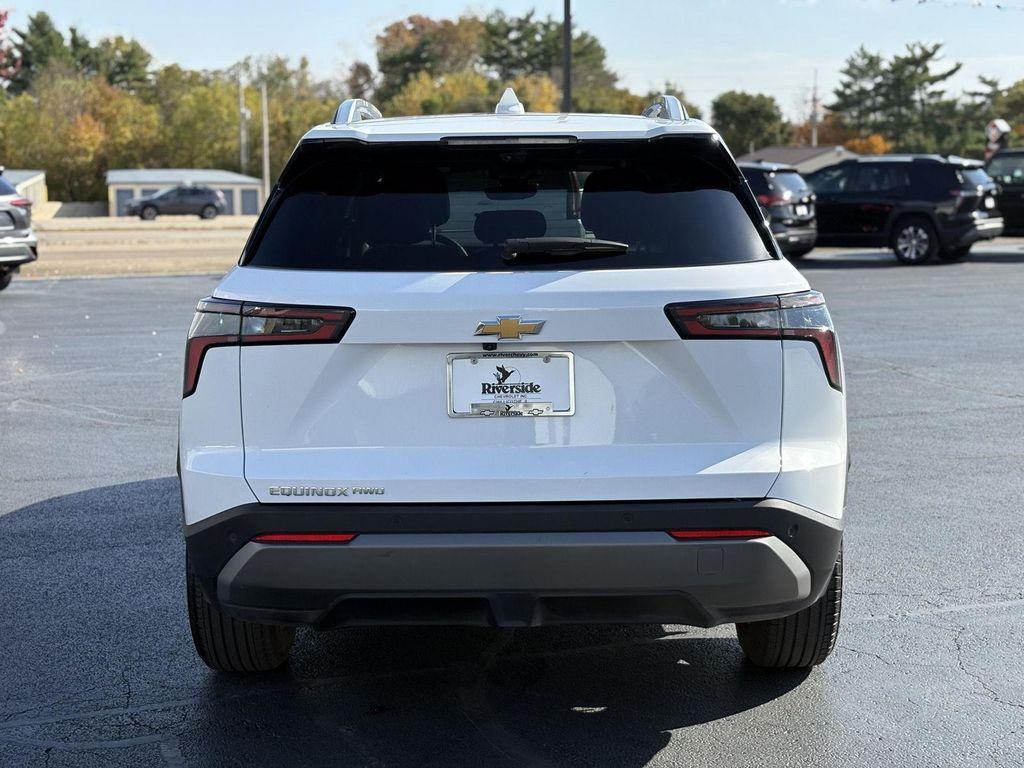 used 2025 Chevrolet Equinox car, priced at $28,399