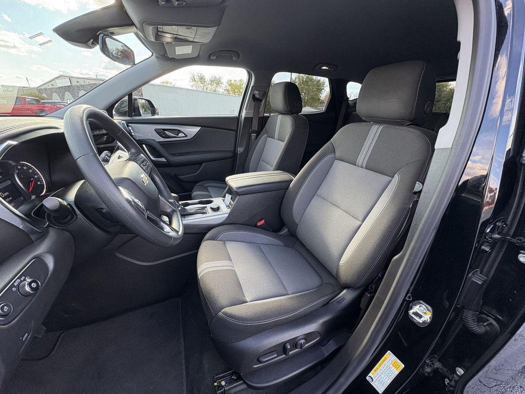 used 2025 Chevrolet Blazer car, priced at $31,344