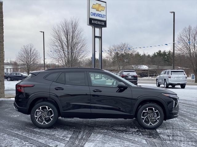 new 2025 Chevrolet Trax car, priced at $24,235