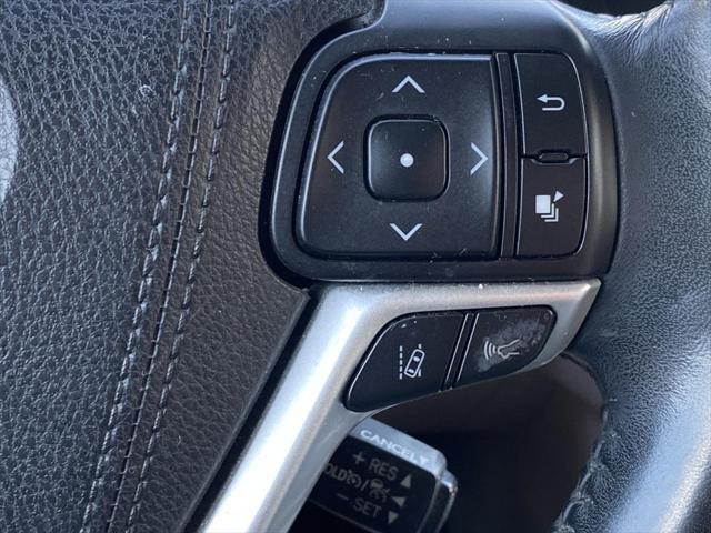 used 2017 Toyota Highlander car, priced at $17,998