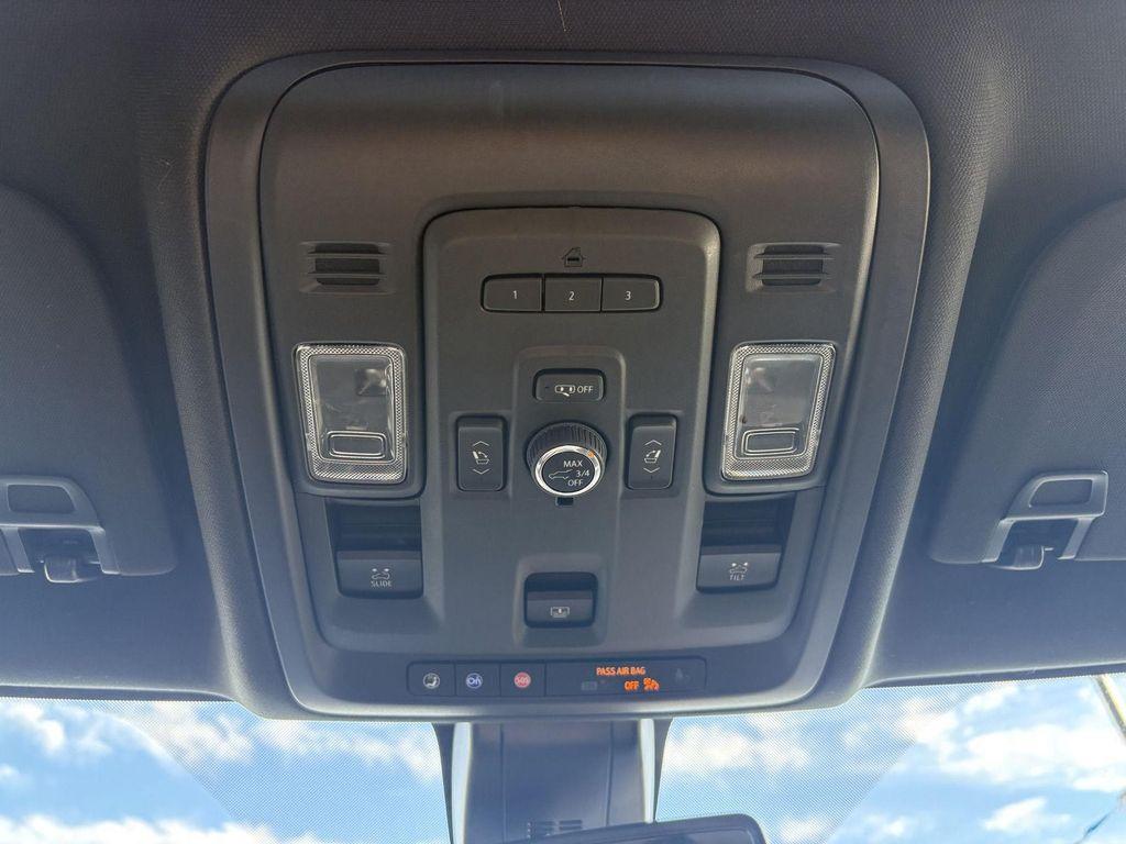 used 2022 GMC Yukon car, priced at $54,569