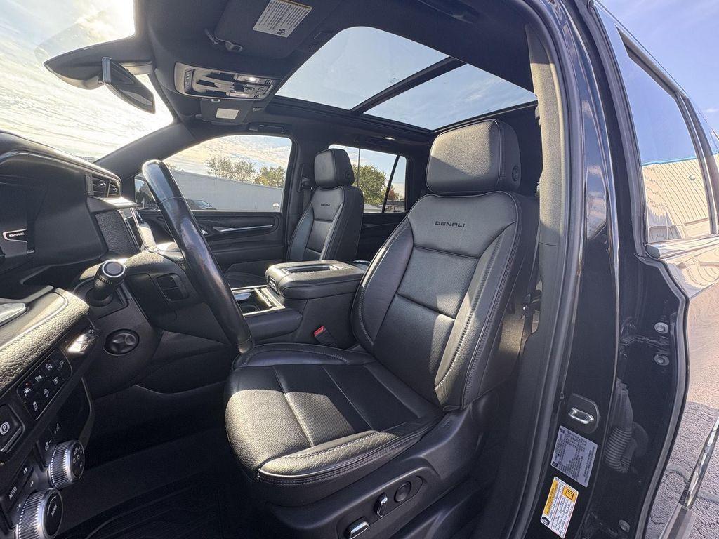 used 2022 GMC Yukon car, priced at $54,569