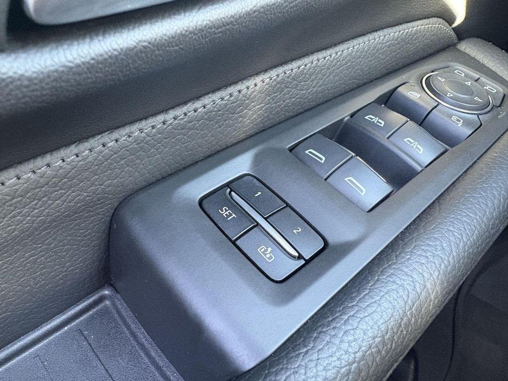 used 2022 GMC Yukon car, priced at $54,569