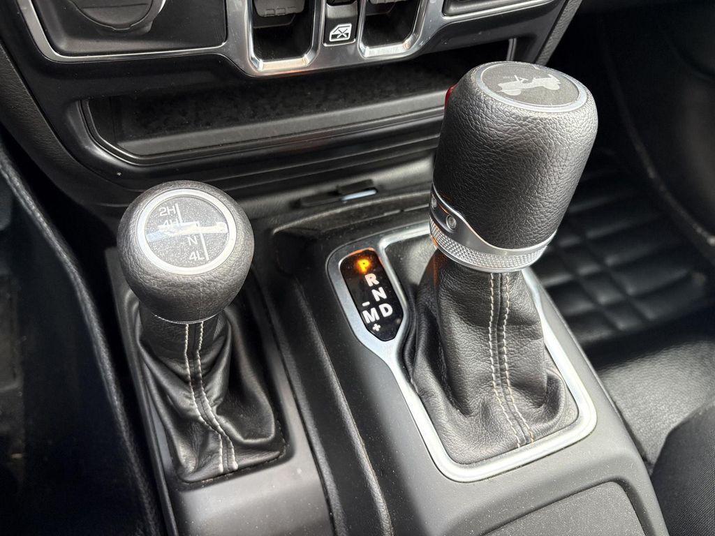 used 2022 Jeep Wrangler Unlimited car, priced at $31,344