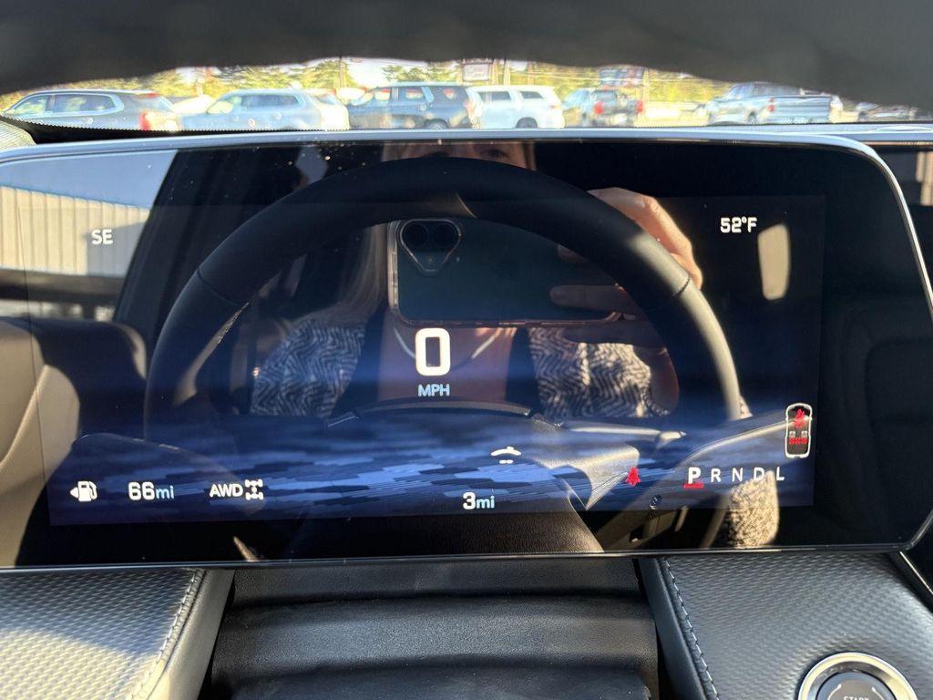 new 2026 Chevrolet Equinox car, priced at $32,627