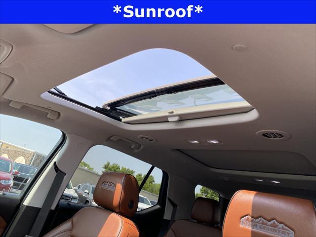 used 2020 Chevrolet Traverse car, priced at $34,525