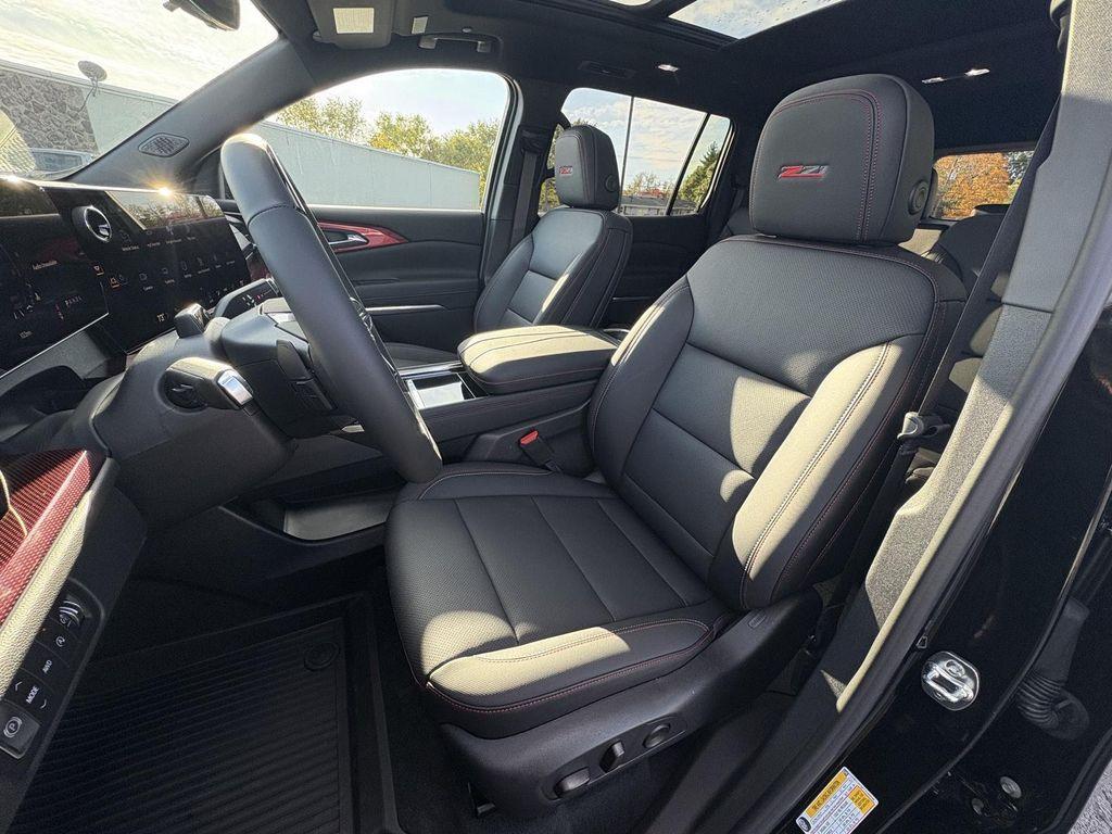 new 2026 Chevrolet Traverse car, priced at $55,693