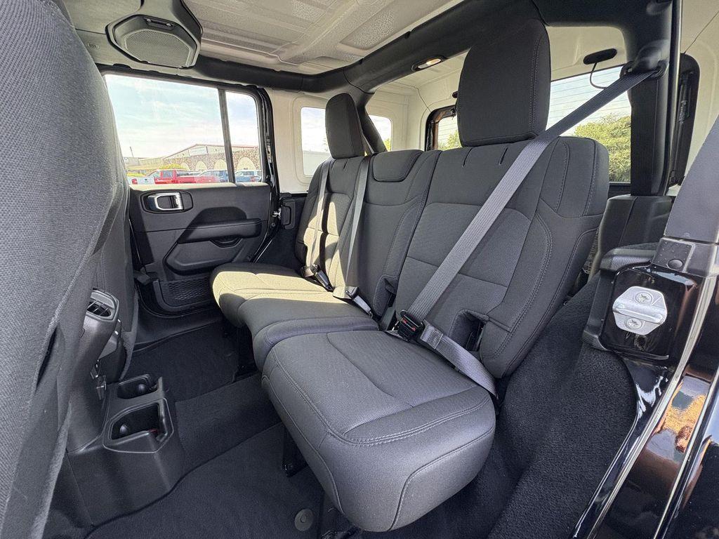 used 2021 Jeep Wrangler Unlimited car, priced at $32,998