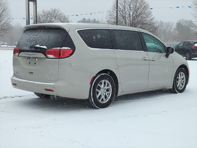 used 2019 Chrysler Pacifica car, priced at $13,682