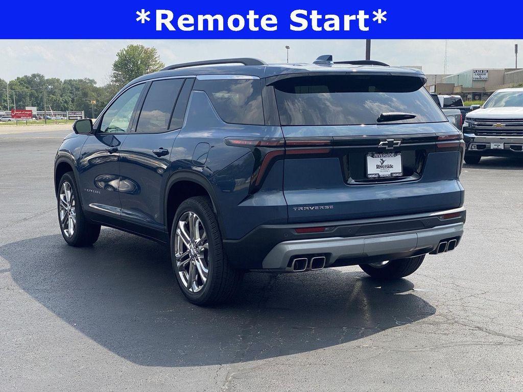 new 2026 Chevrolet Traverse car, priced at $47,570