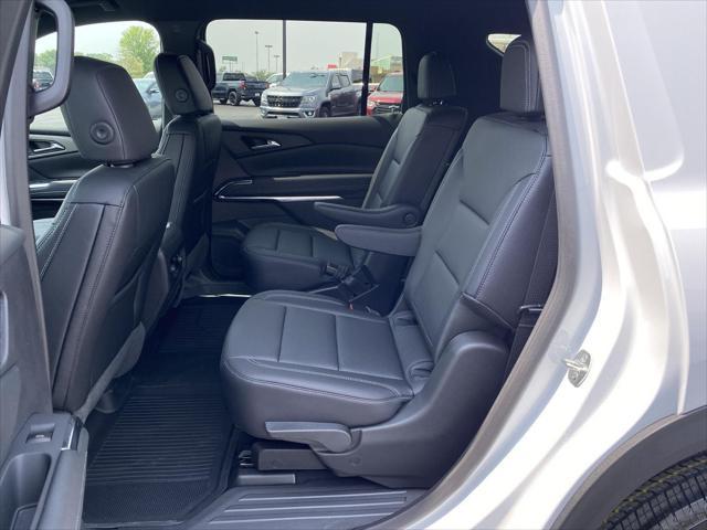 new 2025 Chevrolet Traverse car, priced at $42,712