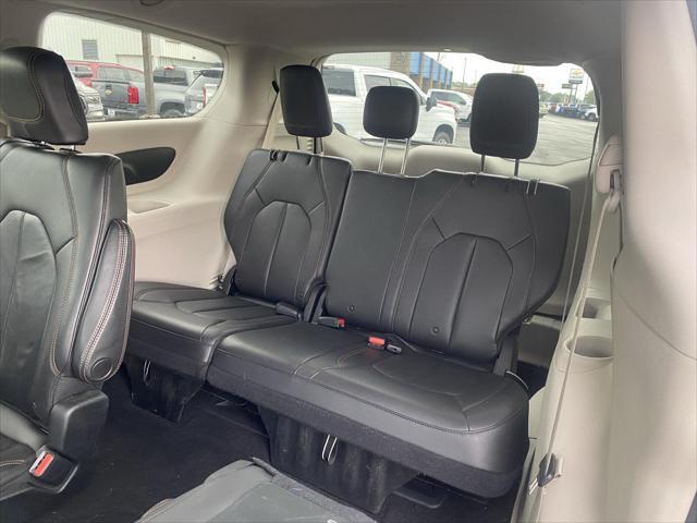 used 2017 Chrysler Pacifica car, priced at $14,555