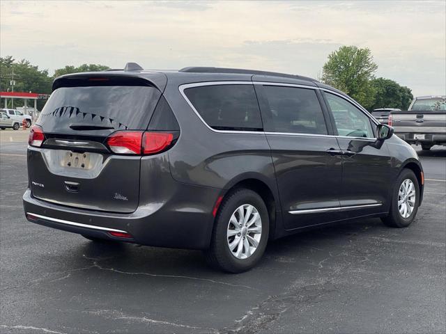 used 2017 Chrysler Pacifica car, priced at $14,555