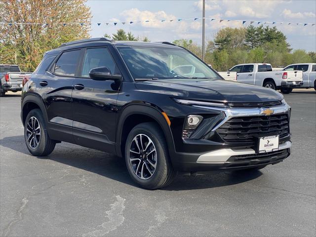 new 2025 Chevrolet TrailBlazer car, priced at $28,231