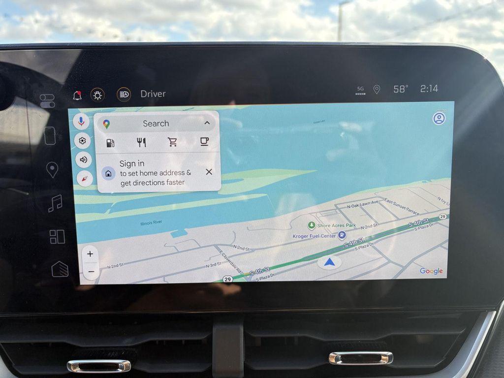 used 2025 Chevrolet Equinox car, priced at $28,399