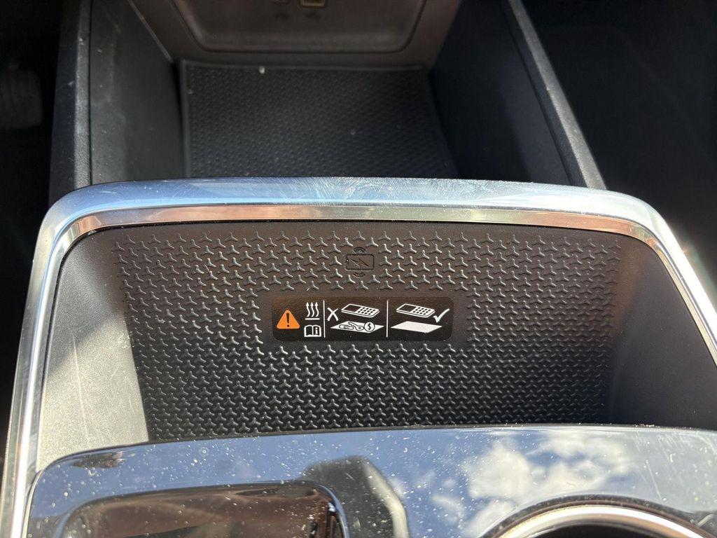 used 2025 Chevrolet Equinox car, priced at $28,399