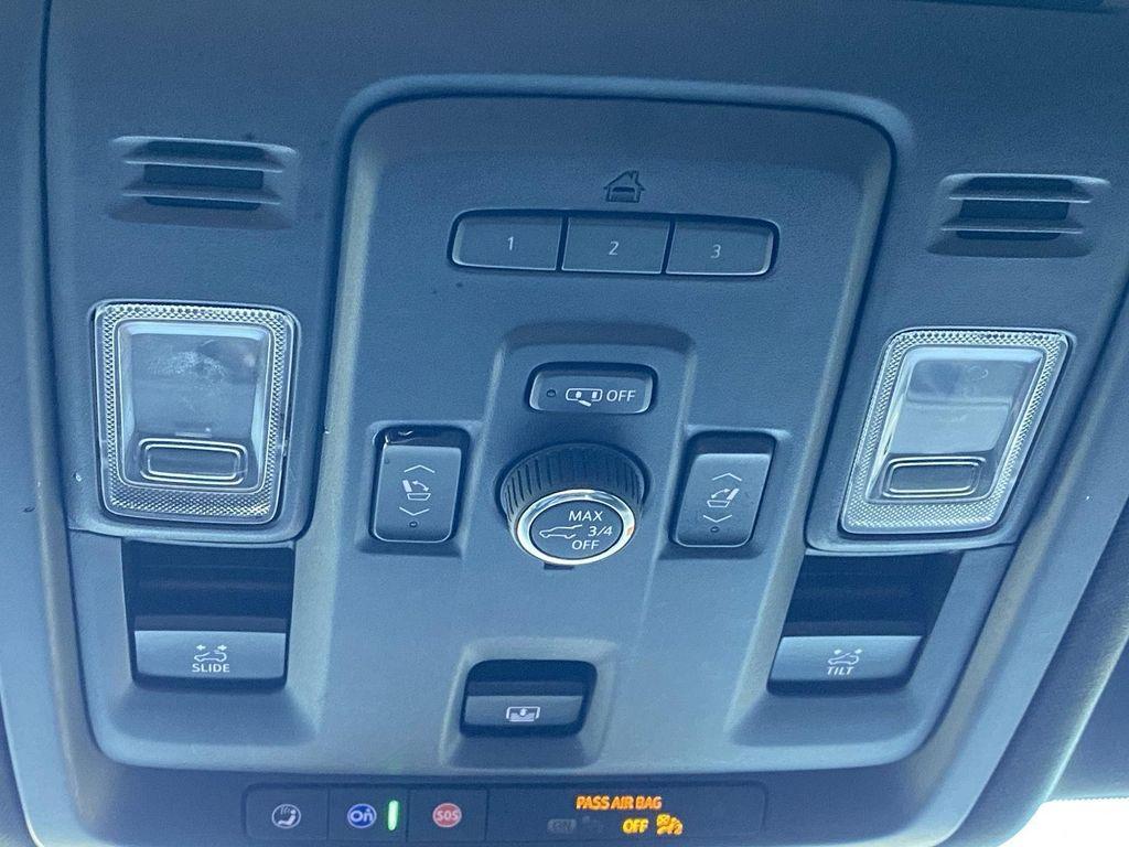 used 2021 GMC Yukon car, priced at $43,897
