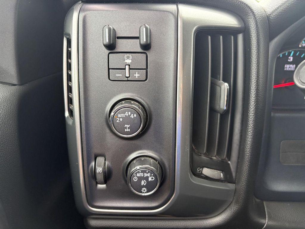 used 2018 Chevrolet Silverado 1500 car, priced at $31,990