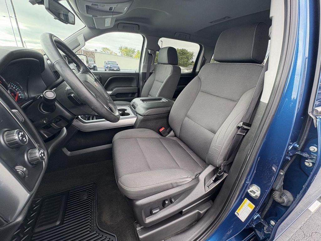 used 2018 Chevrolet Silverado 1500 car, priced at $31,990