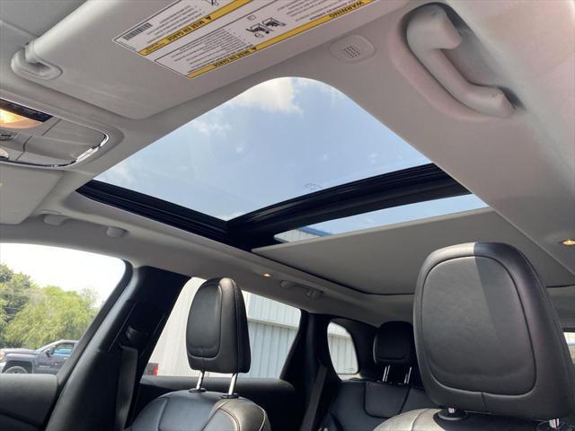 used 2022 Jeep Cherokee car, priced at $24,670
