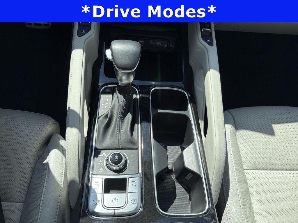 used 2024 Kia Telluride car, priced at $39,798