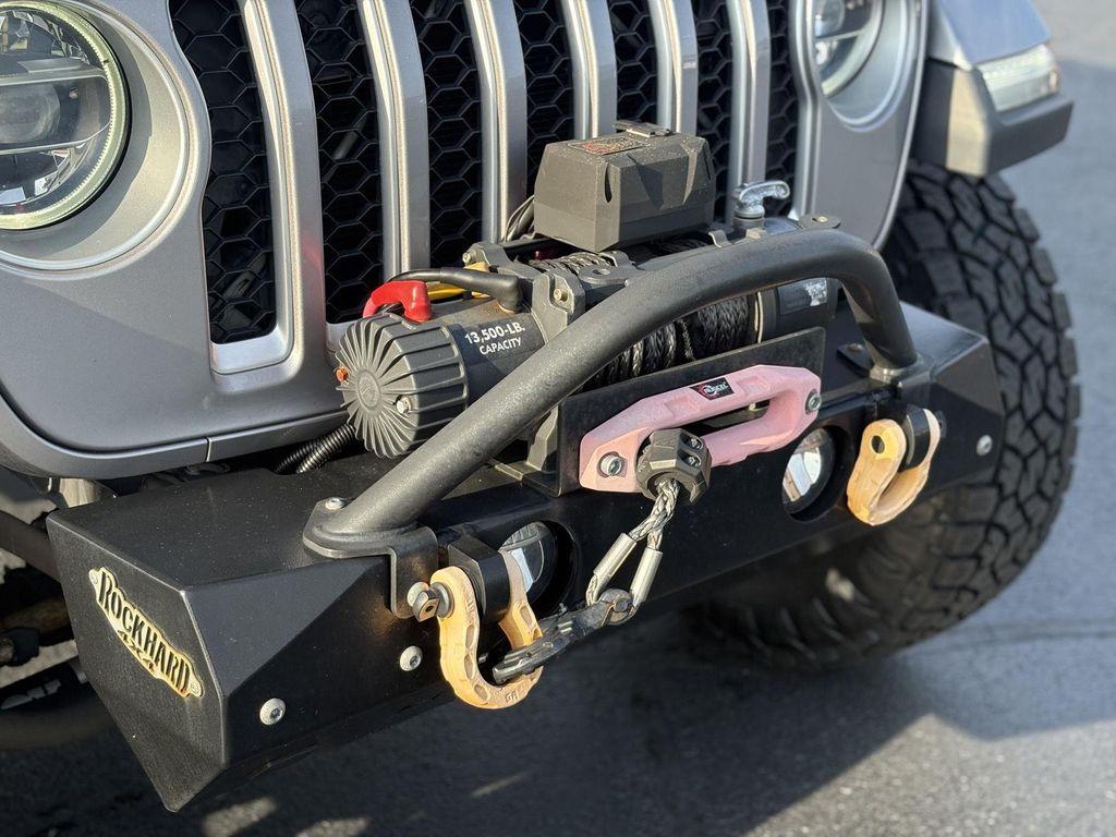 used 2020 Jeep Gladiator car, priced at $28,295
