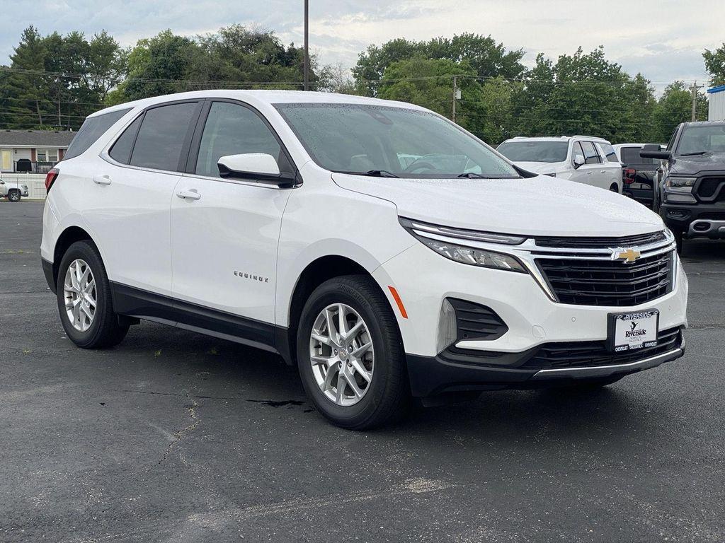 used 2022 Chevrolet Equinox car, priced at $22,098