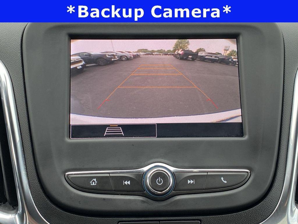 used 2022 Chevrolet Equinox car, priced at $22,098