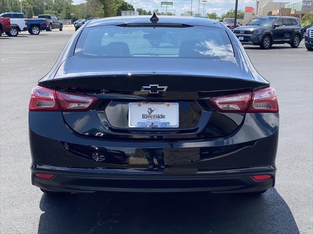 new 2024 Chevrolet Malibu car, priced at $34,640