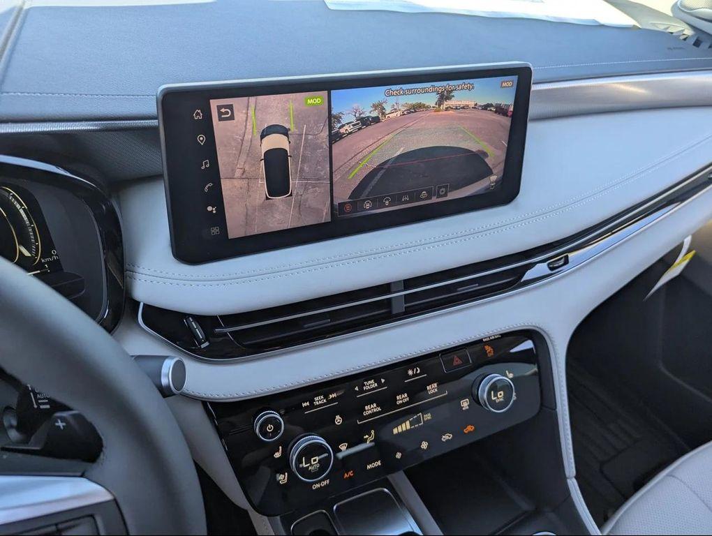 new 2026 INFINITI QX60 car, priced at $61,690