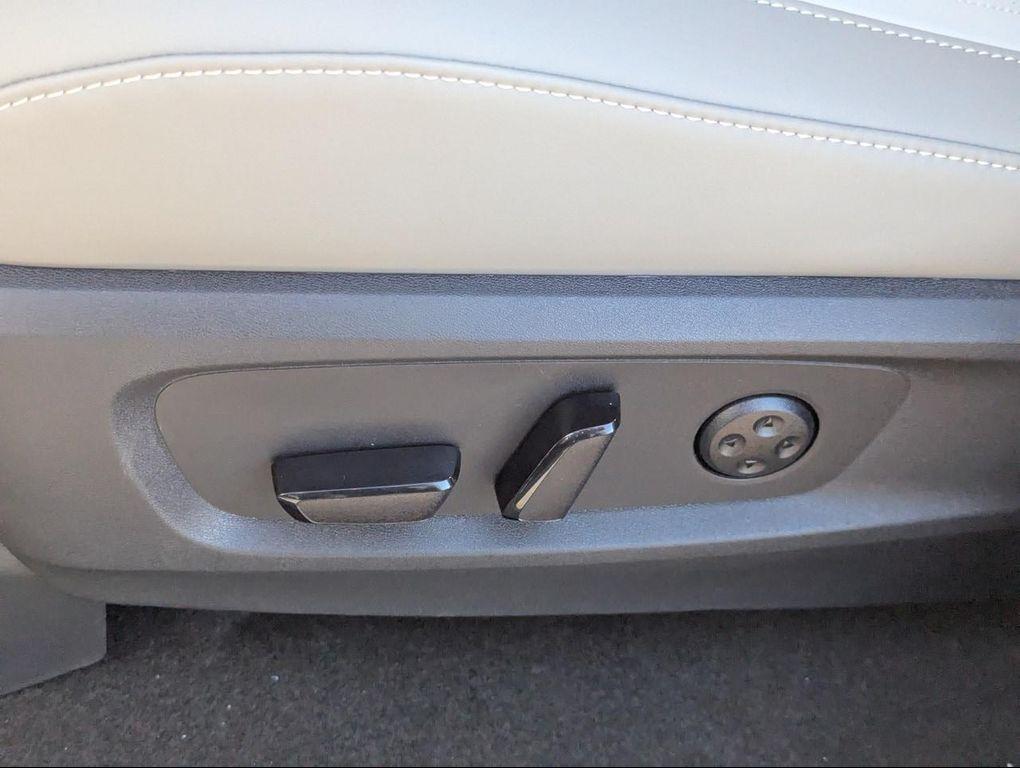 new 2026 INFINITI QX60 car, priced at $61,690