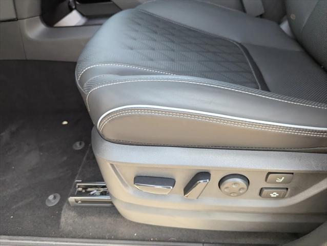 new 2025 INFINITI QX80 car, priced at $112,590