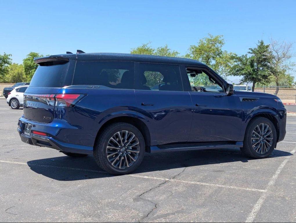 new 2025 INFINITI QX80 car, priced at $108,090