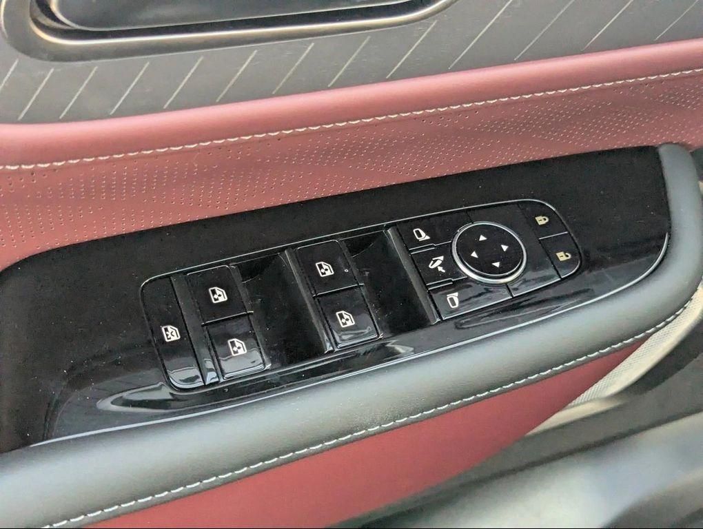 new 2026 INFINITI QX80 car, priced at $112,024