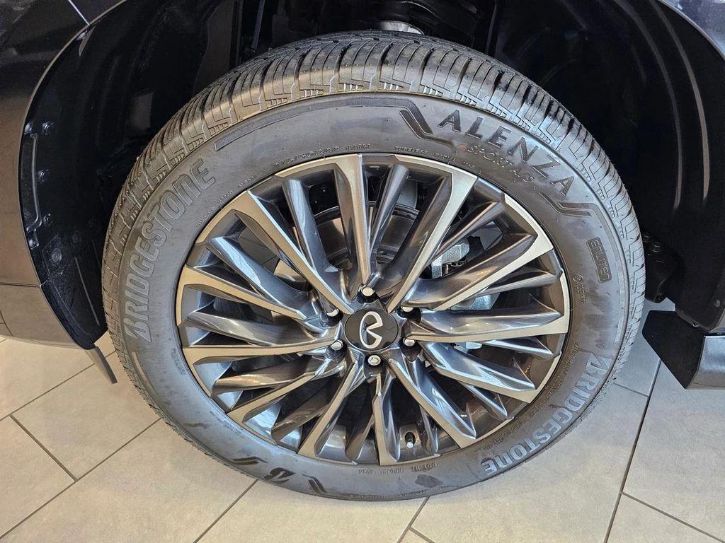 new 2025 INFINITI QX80 car, priced at $108,090