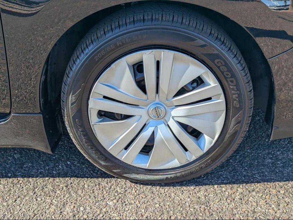 used 2021 Nissan Leaf car, priced at $11,855