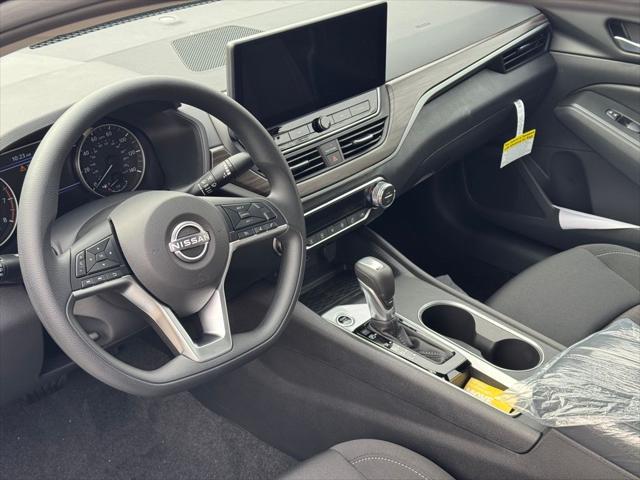 new 2025 Nissan Altima car, priced at $27,355