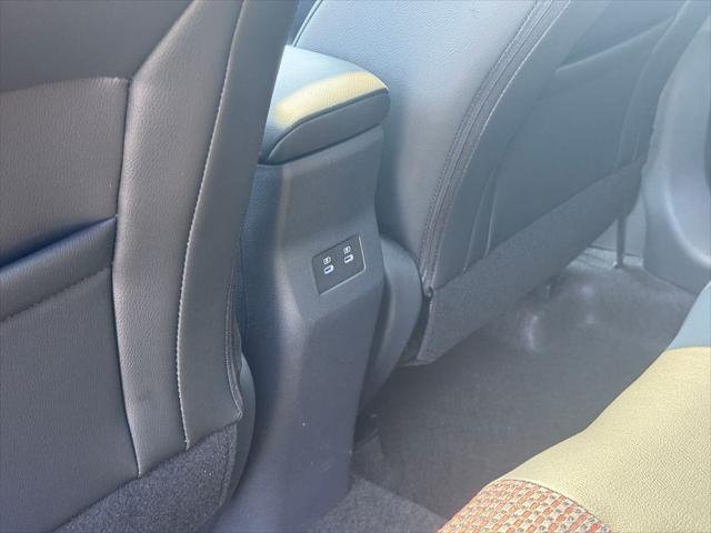 new 2025 Nissan Kicks car, priced at $29,777
